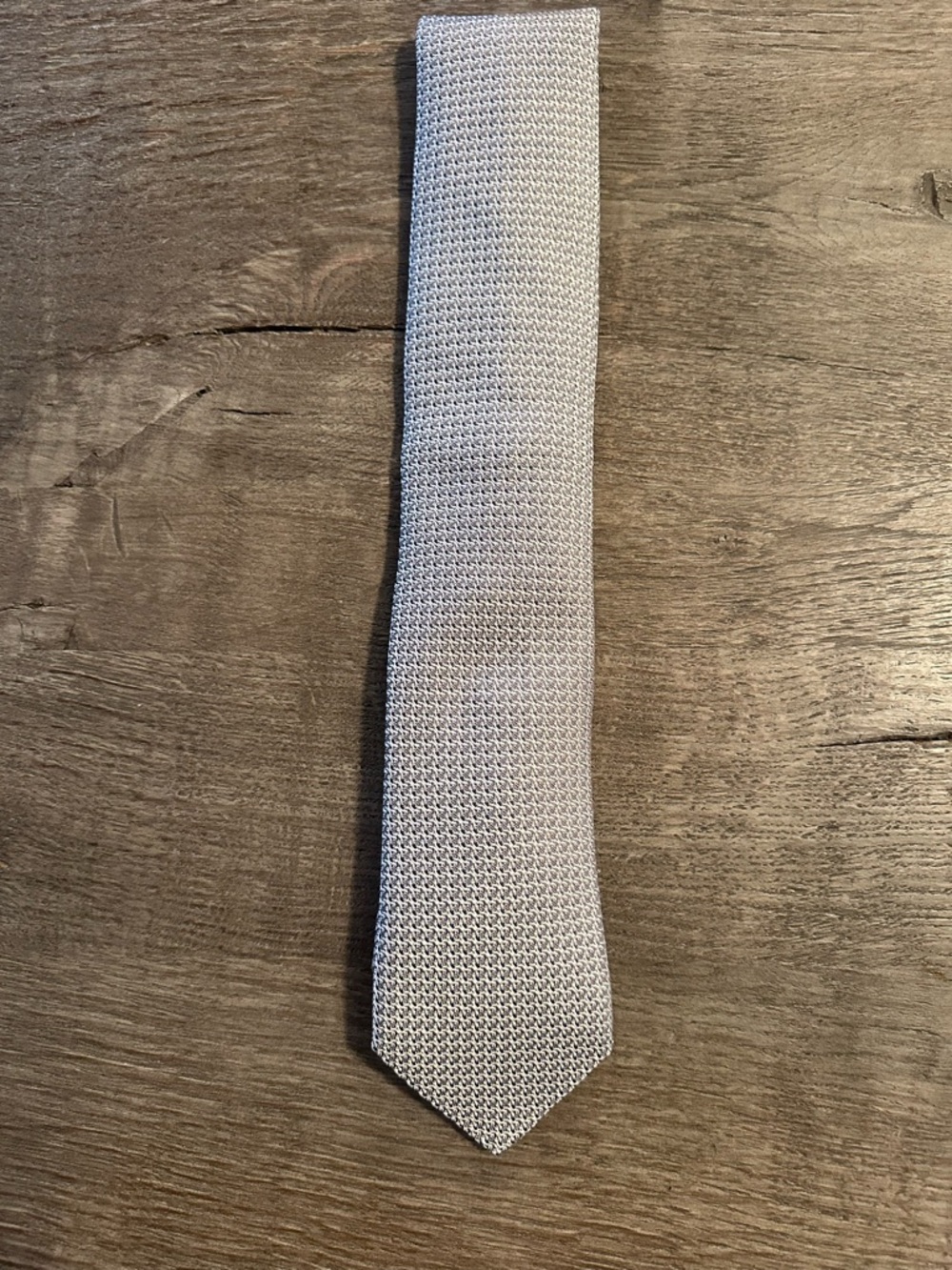 Men's Silver Knit Tie - Classic Textured Style
